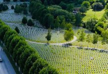 U Srebrenici završena dženaza: Smiraj u Potočarima za još deset žrtava