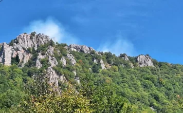 Požar sa Vranovine proširio se na minsko sumjivo područje