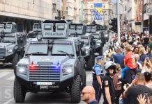 Sarajevo: Policijski defile povodom 35 godina od mobilizacije rezervnog sastava
